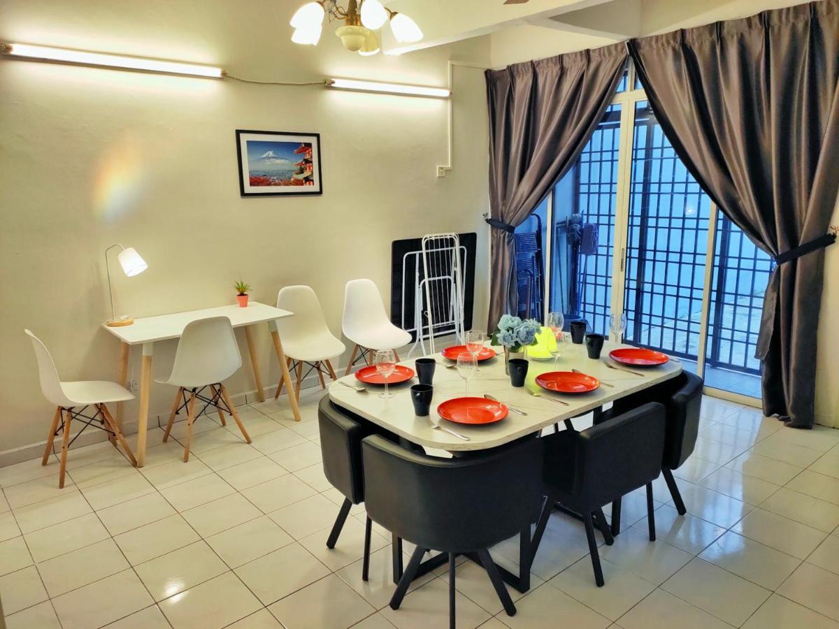 Semi-Detached, Up To 21 Pax, 4 Bedrooms, 3 Bathrooms, 4 Car Parks By Star Home Bayan Lepas Luaran gambar