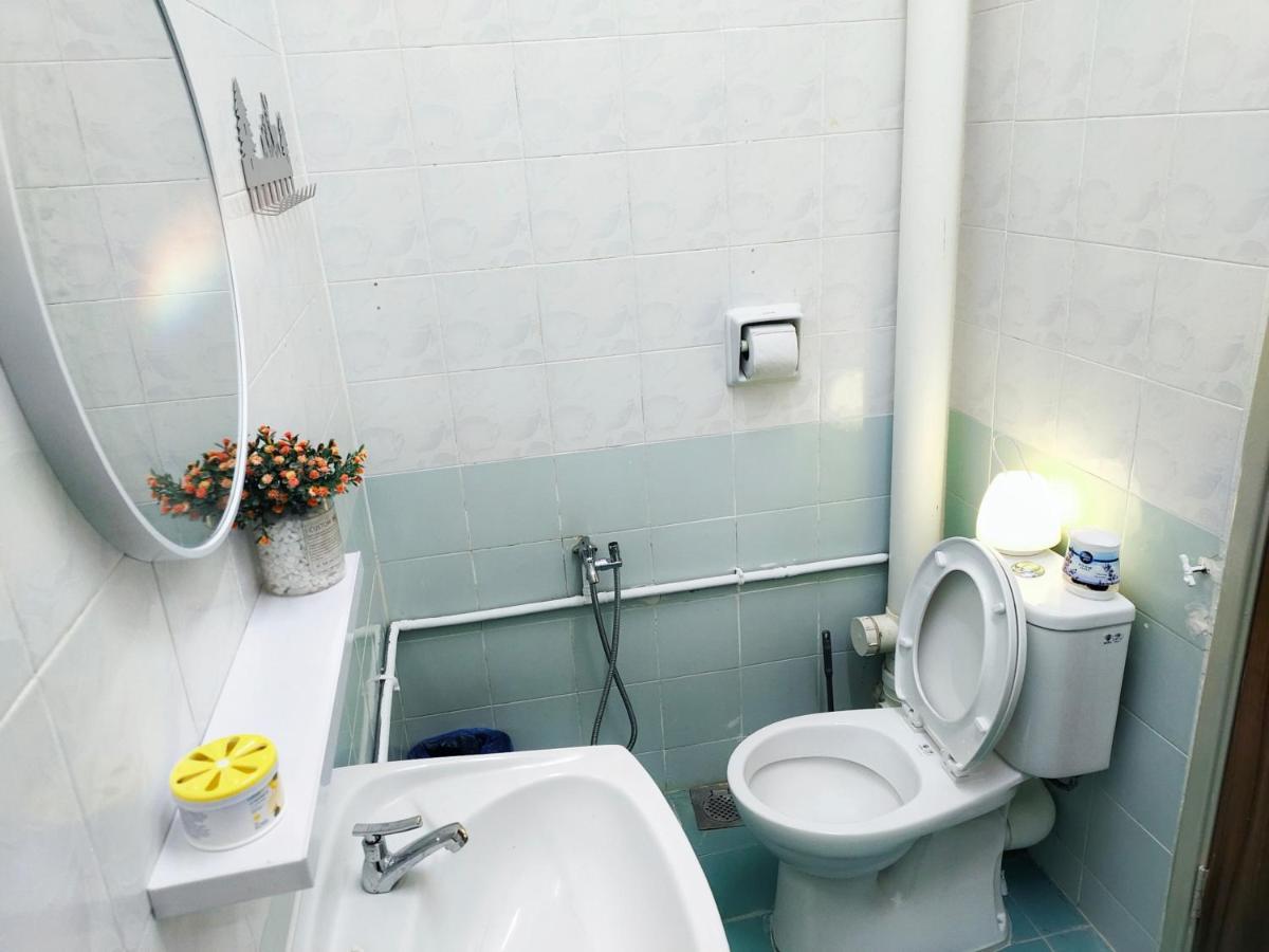 Semi-Detached, Up To 21 Pax, 4 Bedrooms, 3 Bathrooms, 4 Car Parks By Star Home Bayan Lepas Luaran gambar